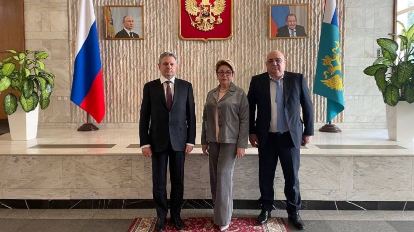 Посол РФ в Болгарии обсудила с председателем „Русофилов“ вопросы культурно-гуманитарного сотрудничества
