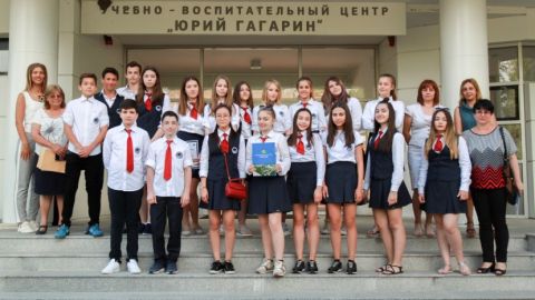 Семиклассники школы в «Камчии» успешно окончили учебный год