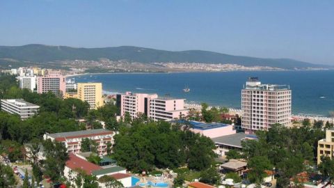 Россияне чаще всего покупают зарубежную недвижимость в Болгарии