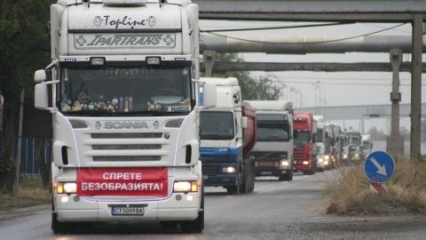 Россия прeдлагает Болгарии либерализировать транзитный проезд