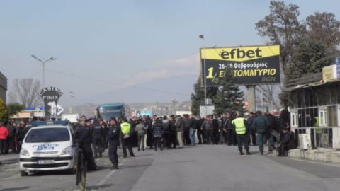 Болгарские автоперевозчики пригрозили контрблокадой на границе с Грецией