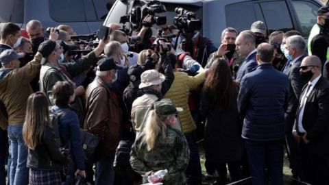 Президент Болгарии против бюджета с огромными расходами без обоснования результатов