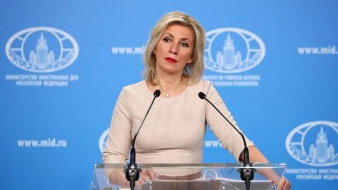 Захарова назвала спекуляцию и.о. премьера Болгарии "российской угрозой" признаком агонии