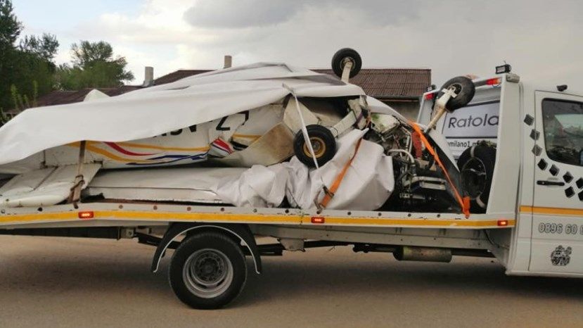 Малък самолет се разби край Пловдив, двама загинаха