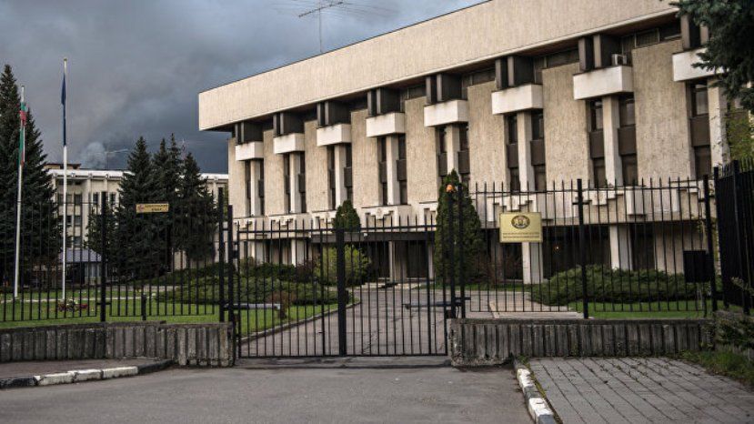 В посольство Болгарии в Москве прислали белый порошок, сообщил источник