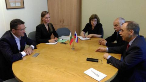 Среща на посланик Бойко Коцев с директора на Държавната библиотека за чуждестранна литература
