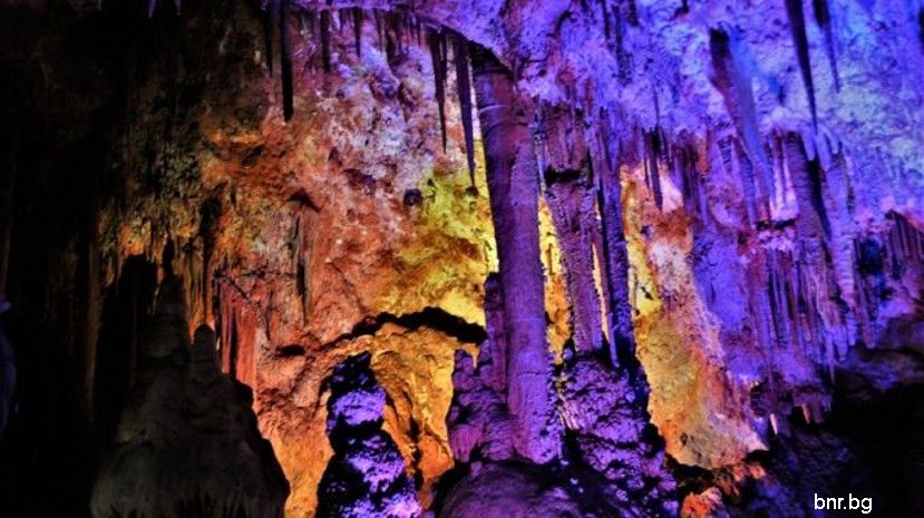 Добре дошли във „Венеца“ – най-красивата пещера на Българския Северозапад