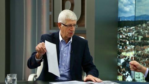 Румен Овчаров