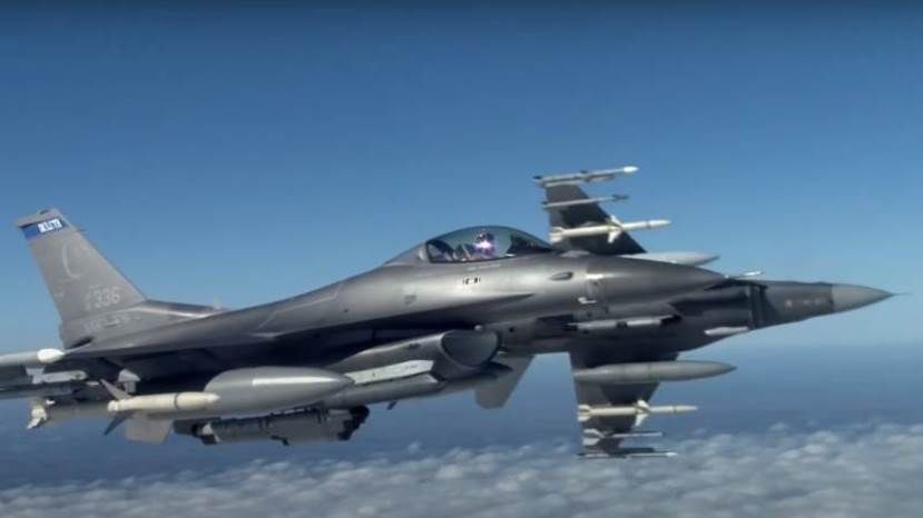 Закупленные Болгарией истребители F-16 оказались «условно боеспособными»