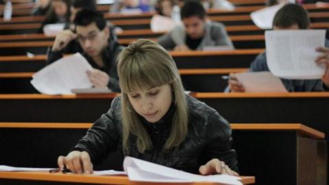 Около 3.4% студентов Болгарии бросают учебу