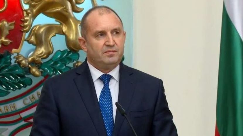 К странам-участницам ОИЯИ обратился президент Болгарии