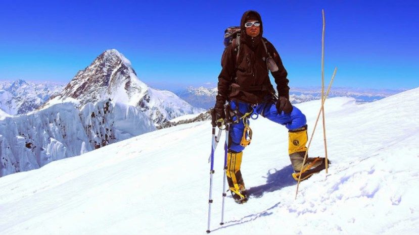 Альпинист Иван Томов погиб после восхождения на Лхоцзе