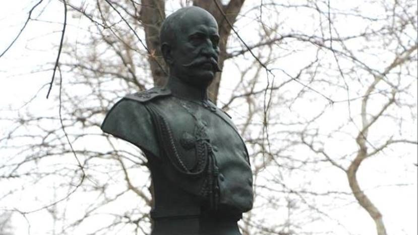 Российские дипломаты и болгарские общественники почтили память графа Игнатьева в Софии