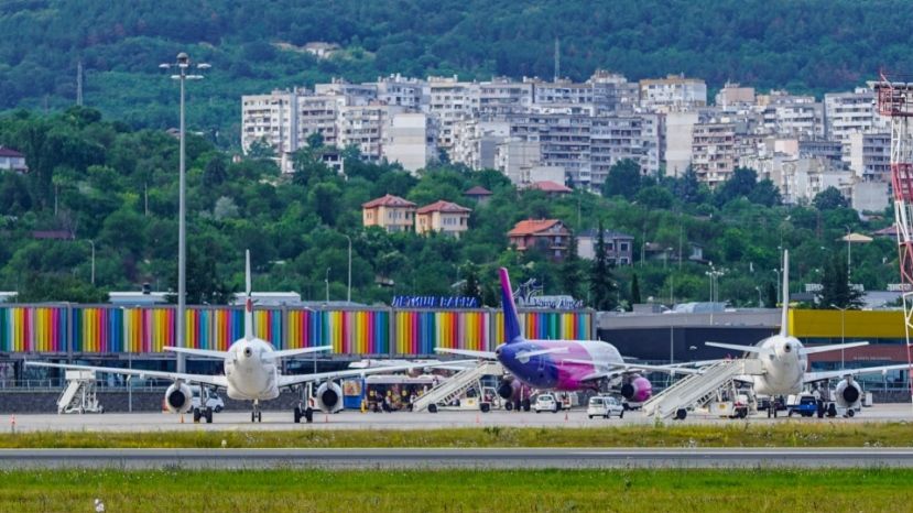 Wizz Air спира всички полети от и до Варна от утре до 1 май 2020 г.