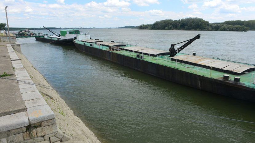 България и Сърбия ще изградят пристанищни съоръжения по Дунав за транспорт на втечнен природен газ