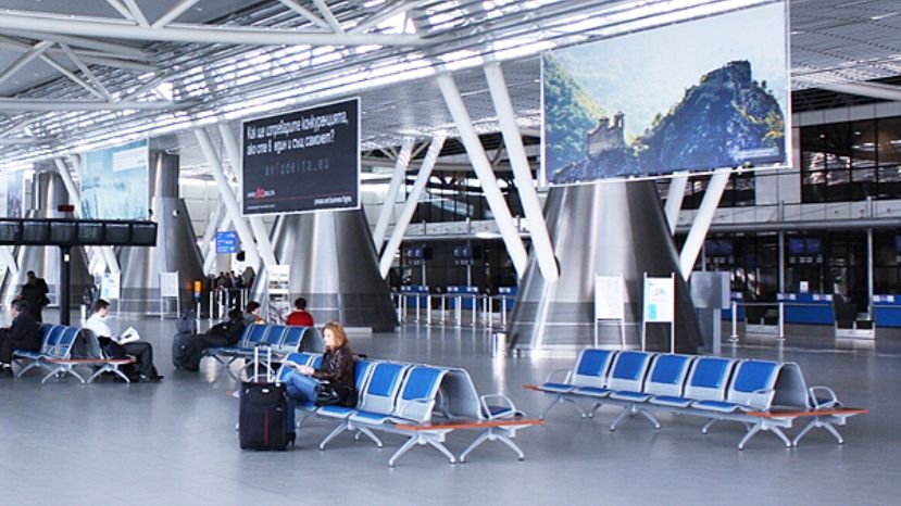 В марте пассажиропоток аэропорта Софии вырос на 52%