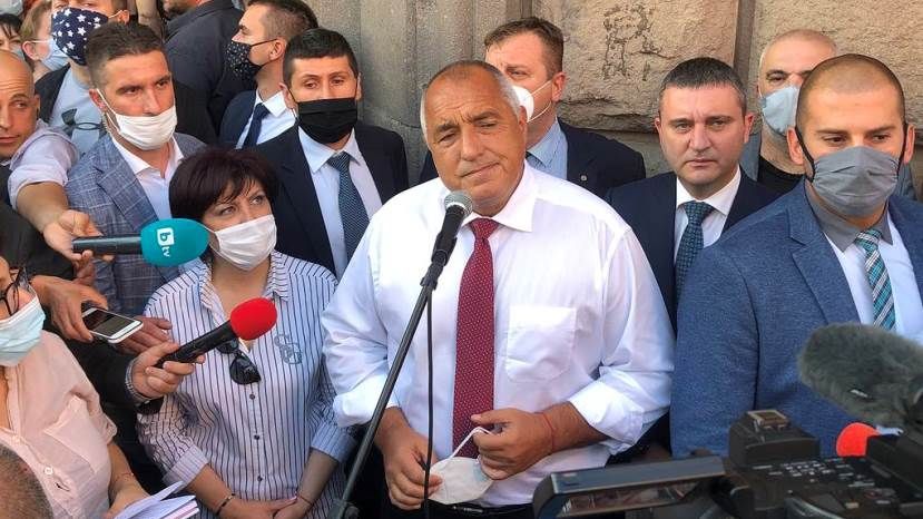 ТАСС: Премьер Болгарии считает протесты попыткой мафии &quot;свалить&quot; его правительство
