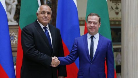 В началото на март Медведев идва у нас
