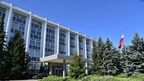 Обвиненные в шпионаже российские дипломаты покинули Болгарию
