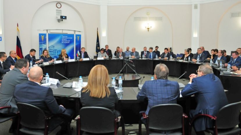 Палаты России и Болгарии окажут всемерное содействие бизнесу в развитии двусторонних отношений