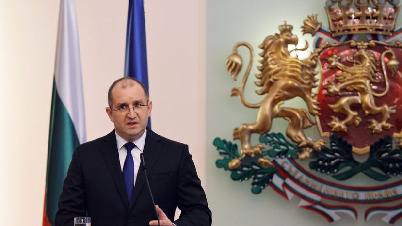 Президент Болгарии предложил президенту Турции встретиться в июле
