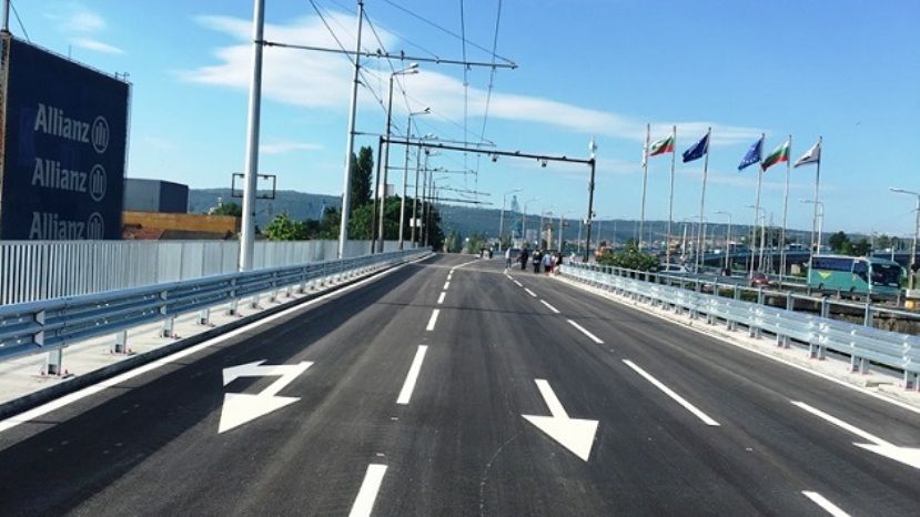 С изграждането на втори Аспарухов мост и още два проекта ще бъдат решени проблемите на Варна с трафика