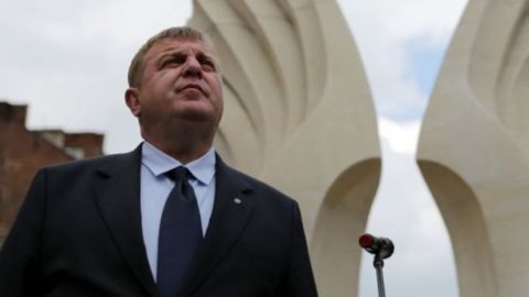 Министр обороны Болгарии пообещал ускорить модернизацию армии