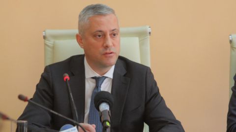 Божидар Лукарский