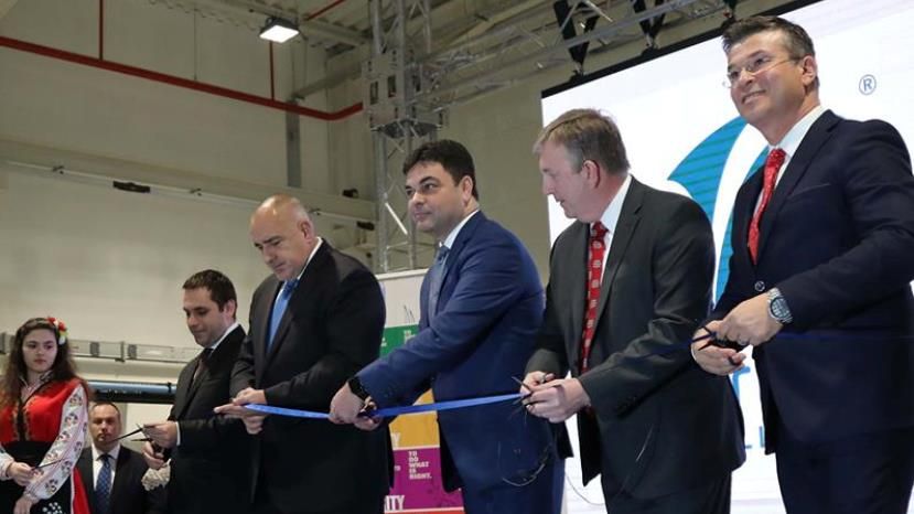 Американская компания открыла в Болгарии завод по производству осветительных приборов