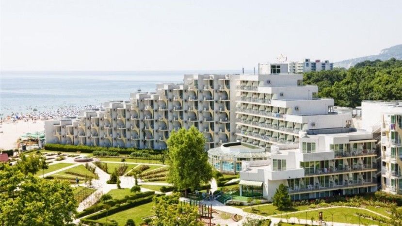 Иностранные работники подняли уровень обслуживания на курортах Болгарии