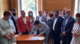 Правящая партия Болгарии на фоне протестов внесла в парламент новый проект Конституции