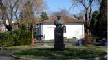 Добровольцы обновят мемориальный парк дома-музея царя Освободителя Александра II в Плевене
