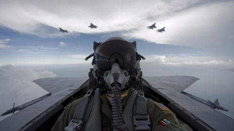 Правительство Болгарии одобрило совместную с НАТО охрану воздушного пространства страны