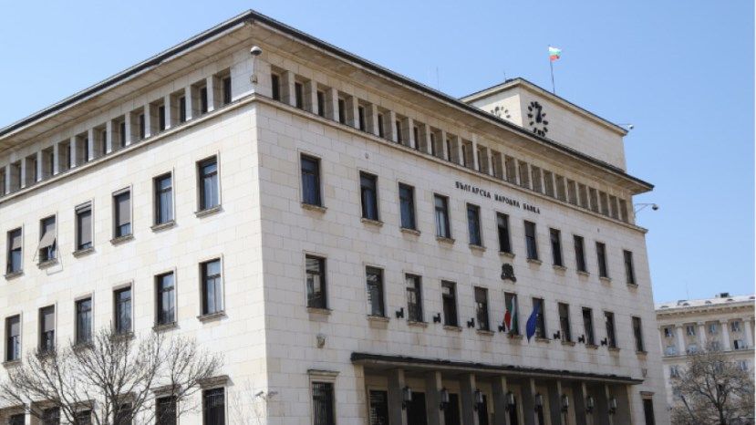Рост выданных кредитов угрожает стабильности банков Болгарии