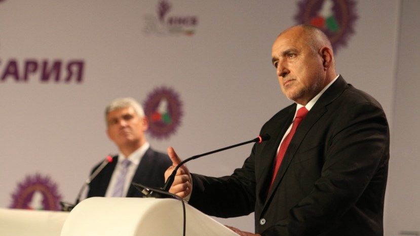 Премьер Болгарии заявил, что не собирается насильно тянуть страну в Еврозону