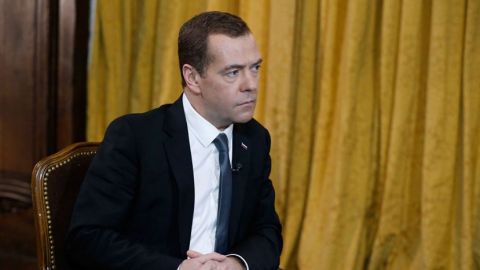 Торгово-экономические связи России и Болгарии развиваются, заявил Медведе