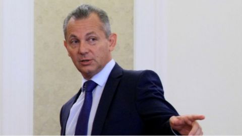 Задържаха бившия шеф на ДАНС