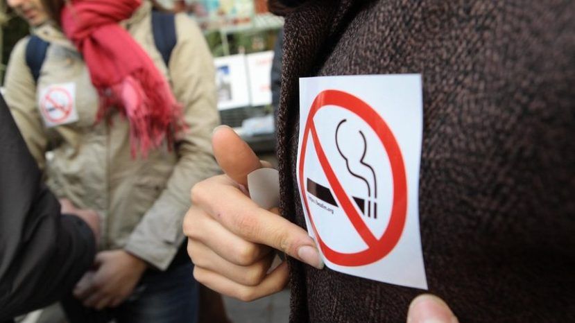 Болгарские туроператоры против отмены запрета на курение в заведениях