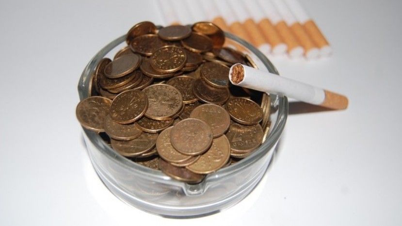 Цените на цигарите тръгнаха нагоре