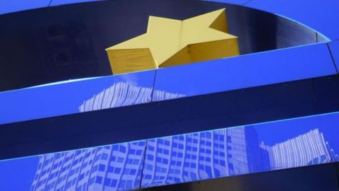 България все още не отговаря на условията за влизане в еврозоната