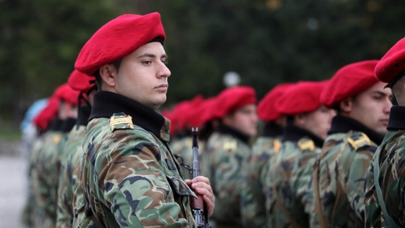 Болгарские военнослужащие участвуют в международных учениях в Румынии