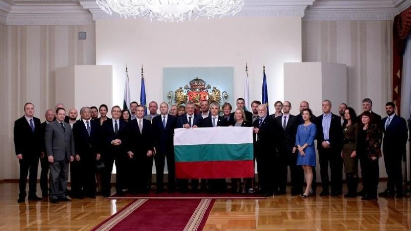 Президентът връчи българския флаг на антарктическата ни експедиция