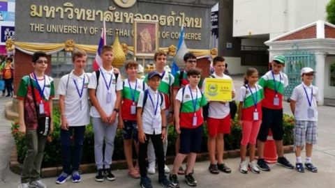 Болгарские ученики выиграли три медали на Олимпиаде по математике в Бангкоке