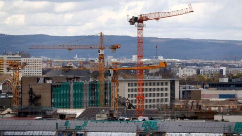 Болгария остается среди стран ЕС с самым серьезным спадом в строительстве