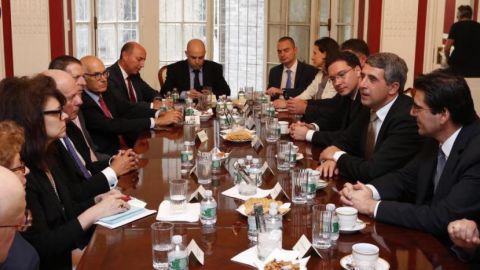 Президентът Росен Плевнелиев: България да ускори подготовката за присъединяване към еврозоната