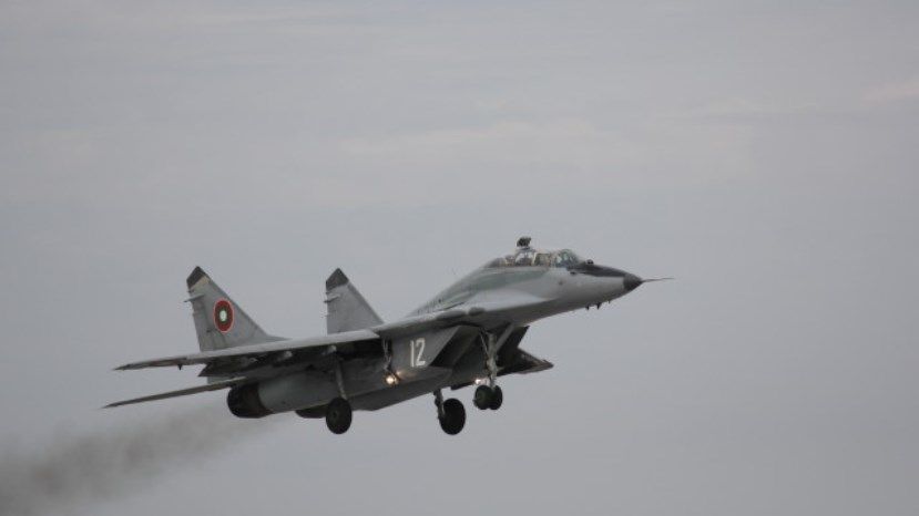 В Болгарии во время учений разбился истребитель МиГ-29