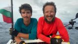 Отец и сын из Болгарии пересекли Атлантический океан на гребной лодке