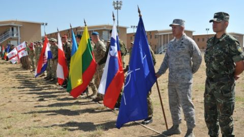 С 1 мая по 20 июня на территории Болгарии пройдут многонациональные военные учения