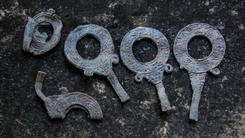 В Болгарии найдены оправы возрастом 1800 лет