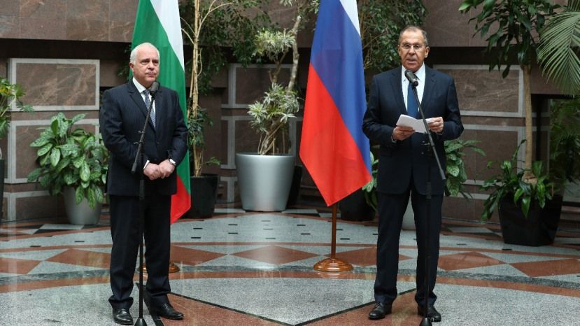 В МИД РФ открылась выставка по случаю 140-летия установления дипломатических отношений между Россией и Болгарией
